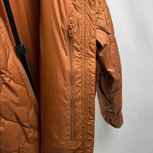 Vans Quilted Bomber Jacket in Brown - Picture 6 of 13